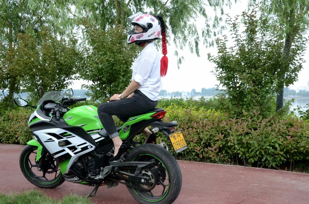 Мотоциклетный шлем косички внедорожный Beon Demon Horns Винтаж Gxt Железный человек украшения Байк Хищник военный Симпсон скутер