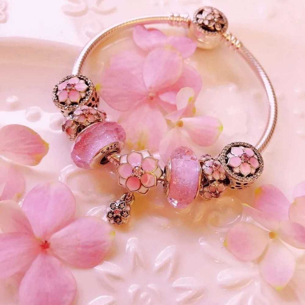 

Kaliyah Original Copy 1:1 High Quality Series Of Silver High Quality Esterlina Pearl Attacked Freight Pearl Bracelet
