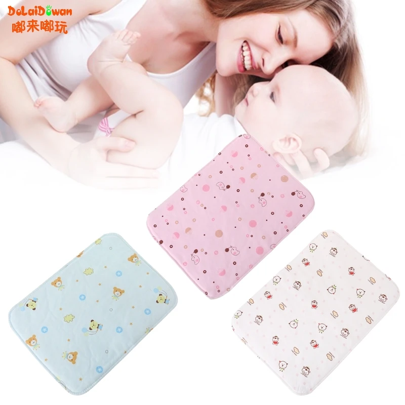 

Baby Changing Pad Reusable Washable Folding Waterproof Stroller Diaper Washable Portable Mattress Cartoon Diaper Pad Covers