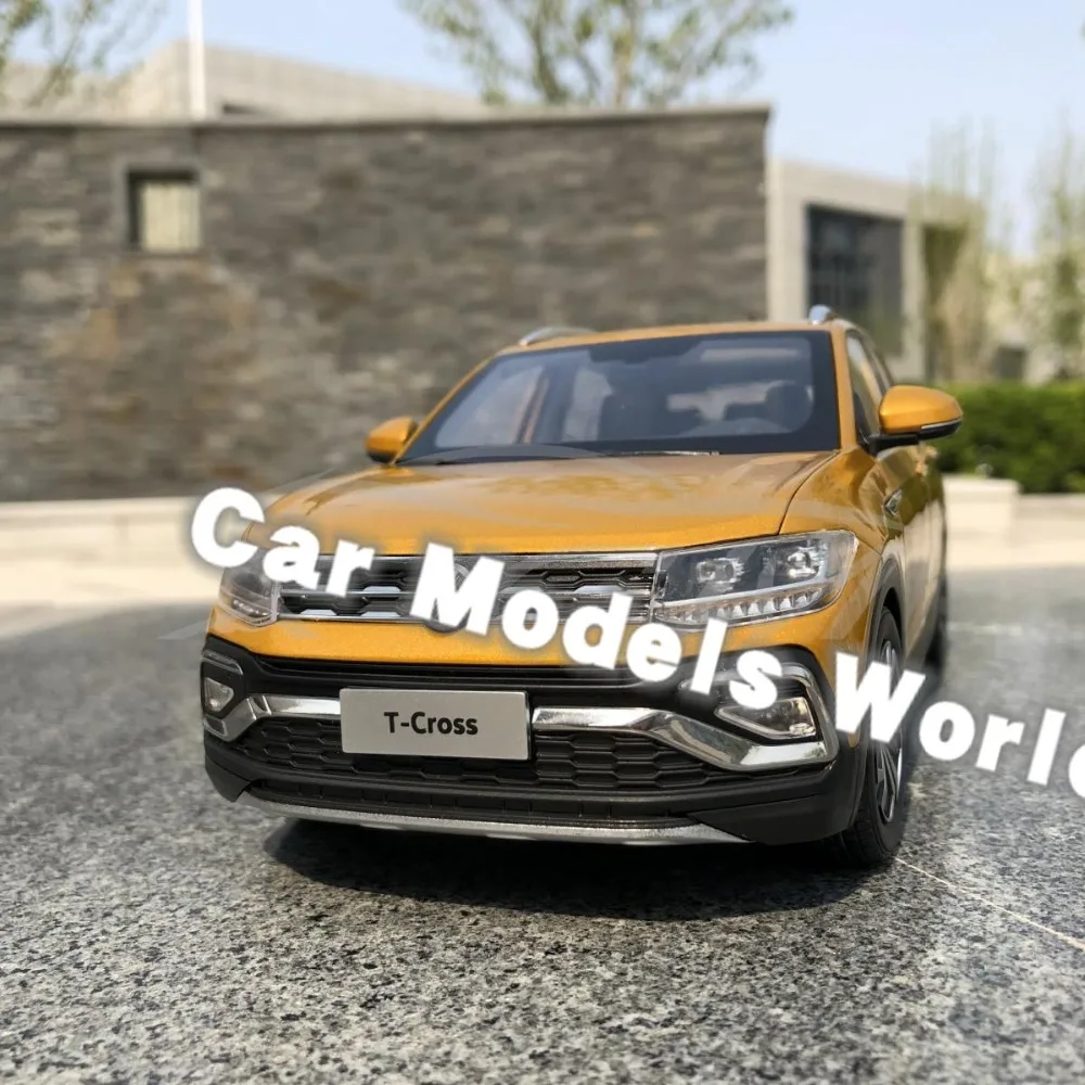 

Diecast Car Model for T-Cross 1:18 + SMALL GIFT!!!!!!!