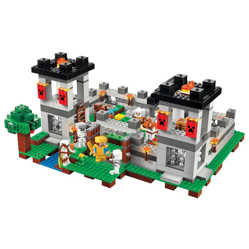 10472
