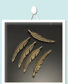 Wholesale 4pcs/pack antique bronze jewelry leaf Necklace charms Bracelet pendants Vintage Crafts Handmade Crafts Man Gifts 02380