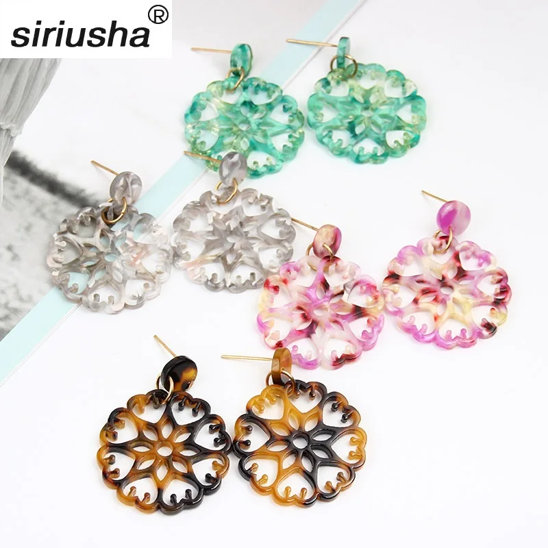 

New geometric hollow retro personality acetate plate earrings Color earrings female Y802