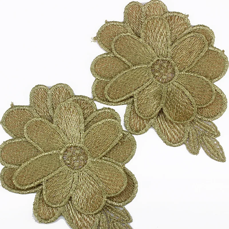 gold trim 1498 (2)