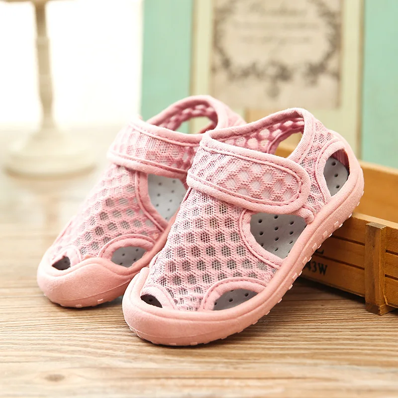 summer new Fashion girls boys shoes Net cloth children school Flat sandal sneakers sandy beach Super soft and comfortable