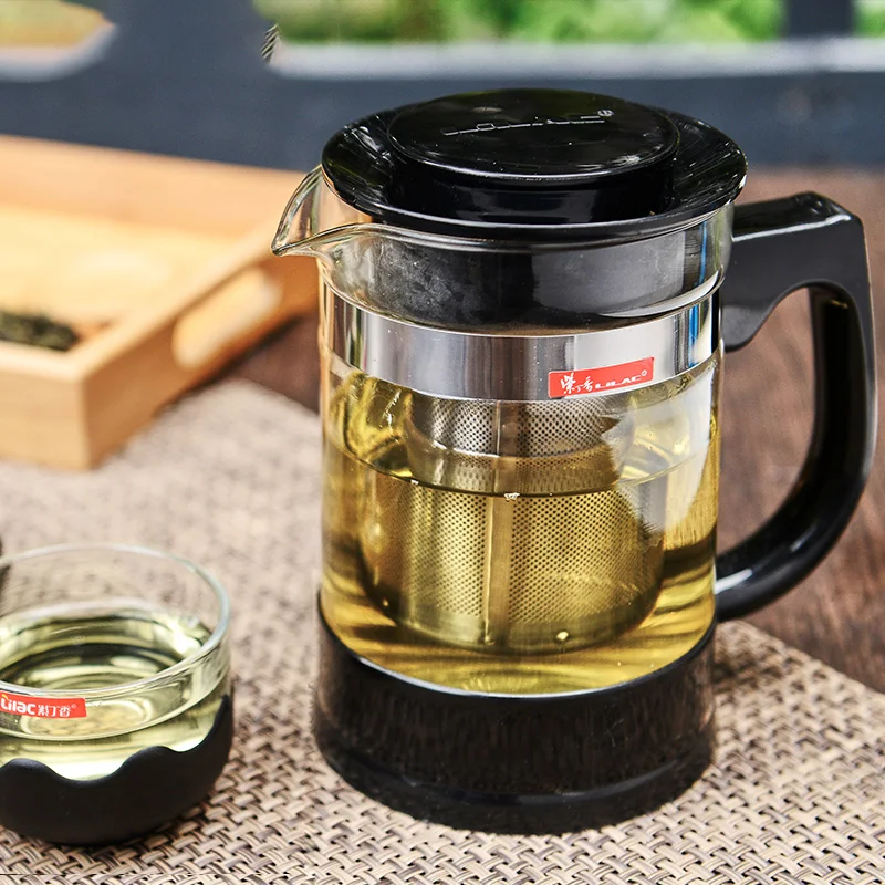 Glass teapot with stainless steel infuser for tea brewing black tea