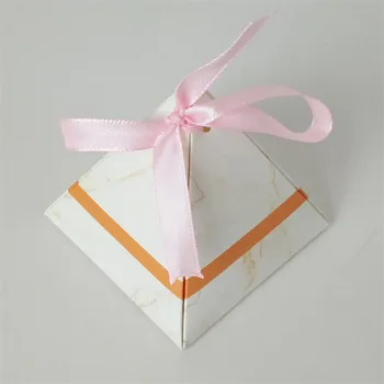 

100PCS Cusp shape Paper Boxes Candy Box Wedding Favors Gift with ribbon Sweet Favour Holder Party Birthday Baby Shower Supply
