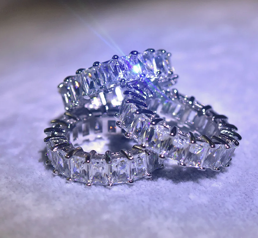 

Luxury Female Crystal White Stone Ring Brilliant Silver Color AAA Zircon Engagement Ring Vintage Party Wedding Rings For Women