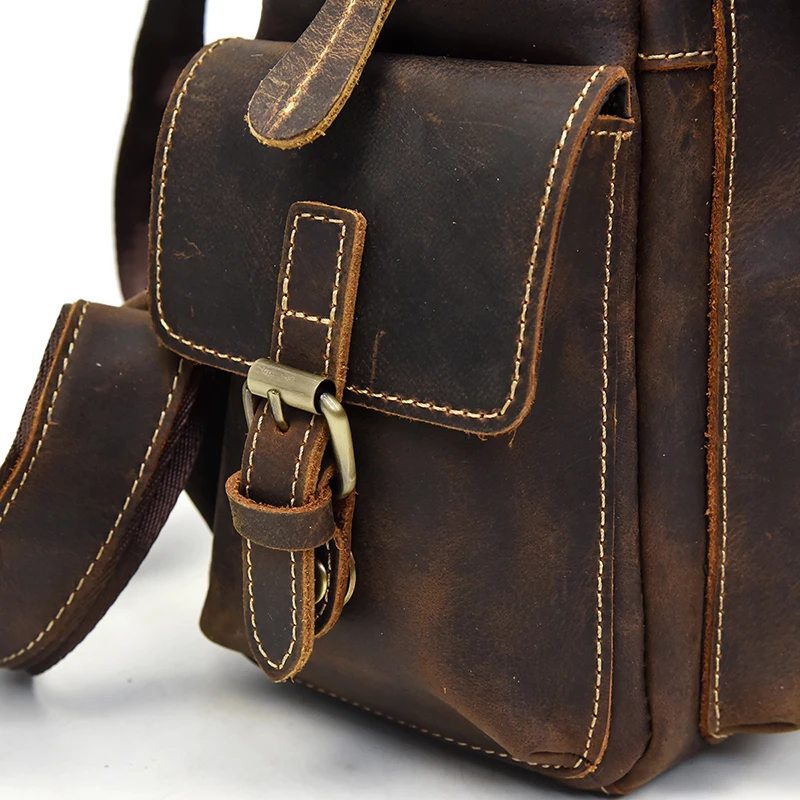 Front Buckle of Woosir Casual Crazy Horse Leather Backpack