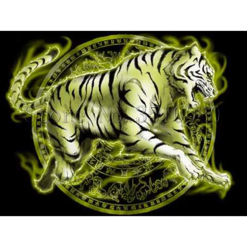 Тигр скорпион. Тигр скорпион лев тигр. Спокойный тигр. Тигр скорпион лев тигр. Мантикора мифическое существо.