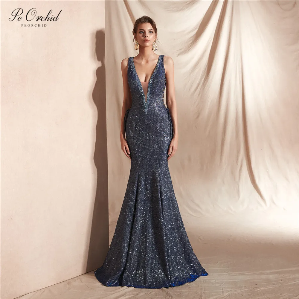 10851373494_1301732971_