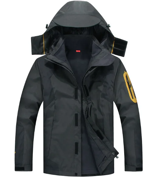 skiing gray