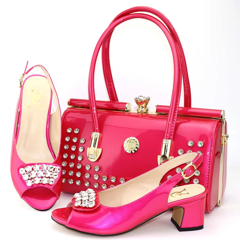 8102  RMB210 size 38-44 heel 6CM