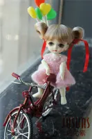 Dolls 