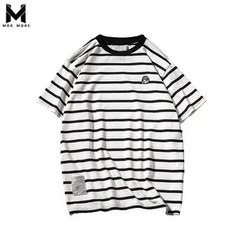 

2018 Summer Fashion New T shirt Mens Youth Popular Daily Casual T-shirt Round Neck Loose Black And White Striped Thin Tshirt Men