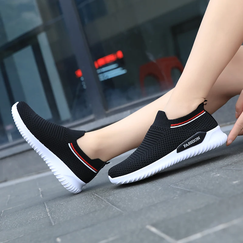 Sneakers Women Sport Shoes Lace-Up Beginner Rubber Fashion Mesh Round Cross Straps Flat Sneakers Running Shoes Casual Shoes (23)