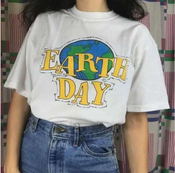 يوم الأرض التي شيرت المرأة الجرافيك قميص الحب الطبيعة المحملة قمم