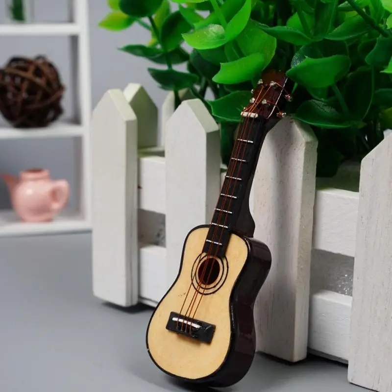 1:12 Dollhouse Miniature Musical Instrument Ukulele Gold Wood Guitar F3G9 