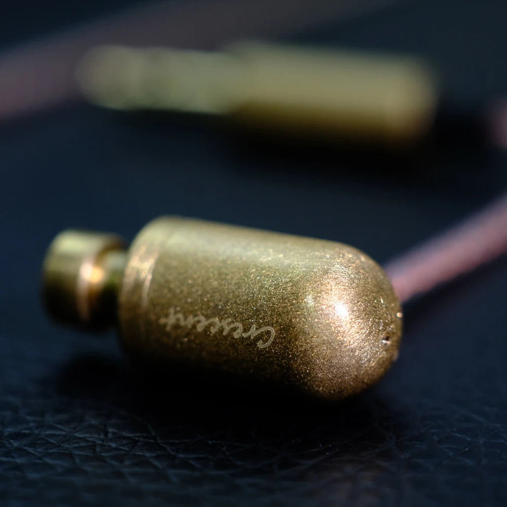 2018 Newest Moondrop Crescent Earphones Brass Dynamic HIFI In Ear Earphone Best Bass HIFI Monitor Gold Earphones EarplugEarbud 2018 Newest Moondrop Crescent Earphones Brass Dynamic HIFI In Ear Earphone Best Bass HIFI Monitor Gold Earphones EarplugEarbud