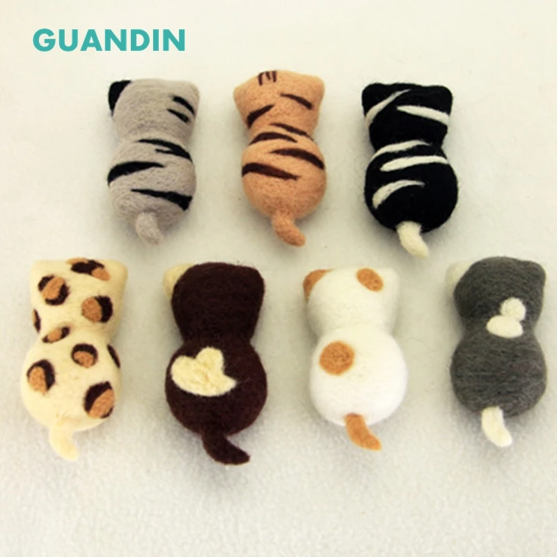 

GUANDIN,1Piece/Pack Cartoon Animal Popular Wool Felt Needle Felting Craft for DIY & Handmade Gift/Ornaments/Kitting