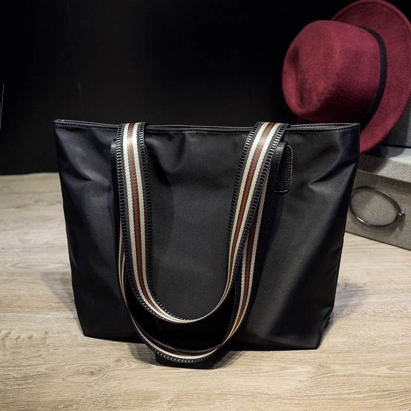 

The new 2018 female bag han edition Oxford cloth single shoulder bag ladies handbags handbags waterproof bag bag