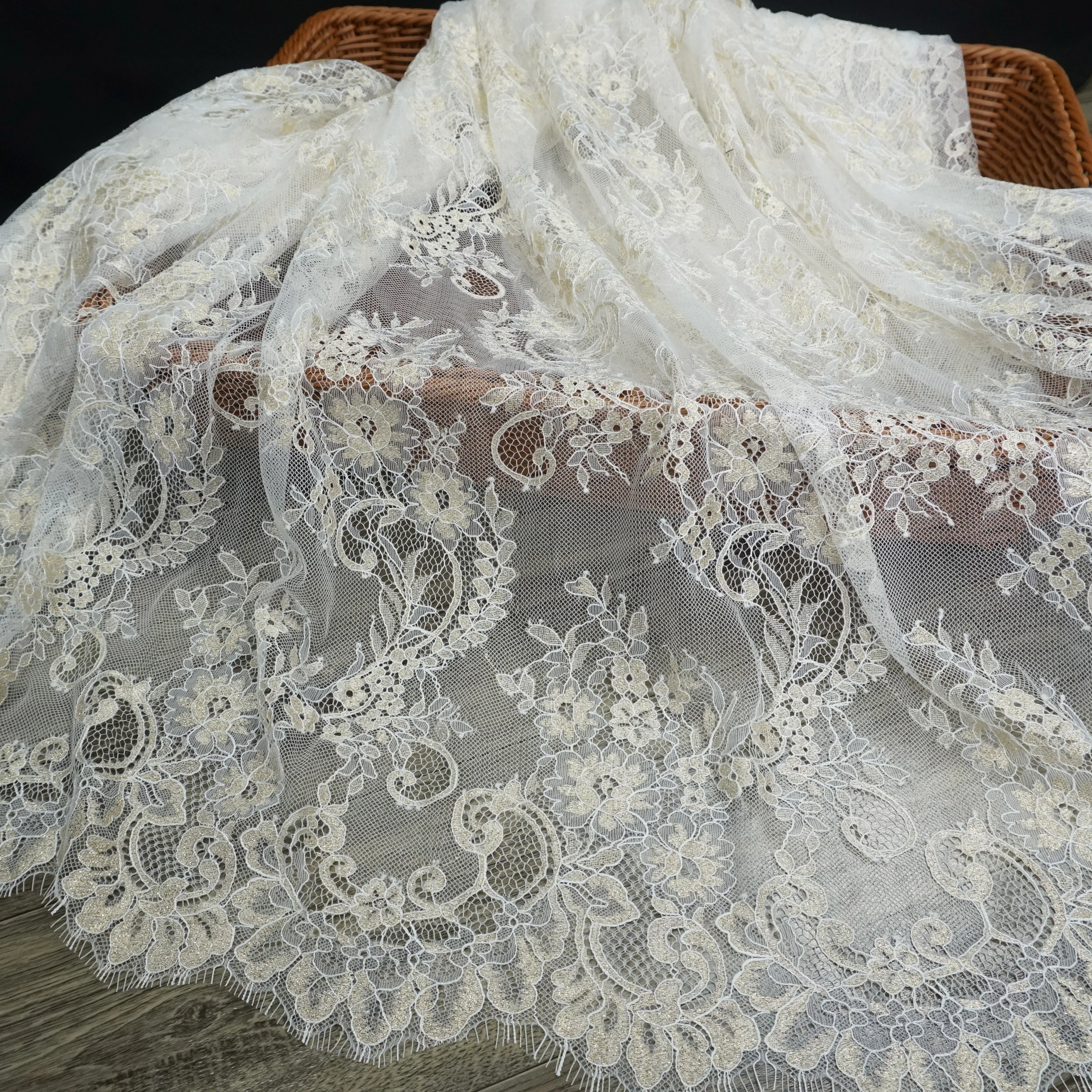 

Champagne gold women dress lace nice gold color eyelash french chantilly lace for wedding! 2019 NEW top quality 1 piece/3 meters