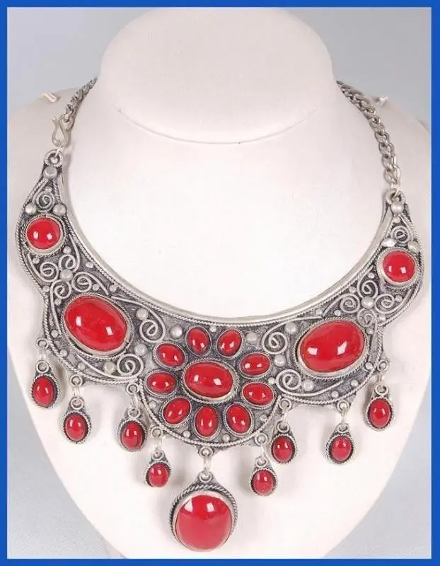 

4 color-stunning unsex Tibetan silver blue/purple/red beads necklace pendant / Free Shipping