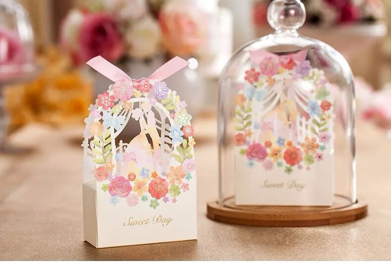 50pcs Lot Romantic Wedding Favor Bride And Groom Candy Box Flower