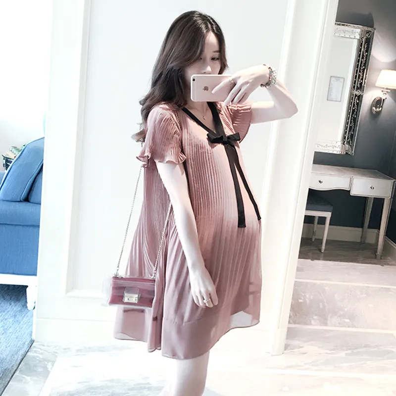 New Summer Pleated Expectant Mother Casual Lace Dress Loose Maternity Dress Chiffon Stitching Pregnant Women Clothes Lavender New Summer Pleated Expectant Mother Casual Lace Dress Loose Maternity Dress Chiffon Stitching Pregnant Women Clothes Lavender