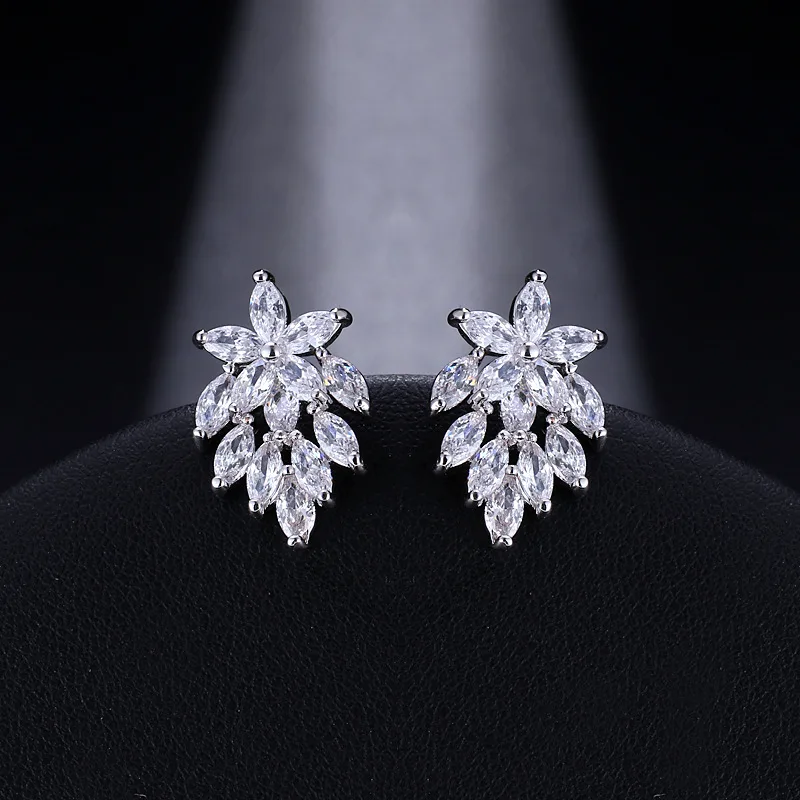 

New Trendy Cubic Zirconia Silver Leaf Stud Earrings High Quality Crystal Flower Wedding Earrings For Women Jewelry 2019