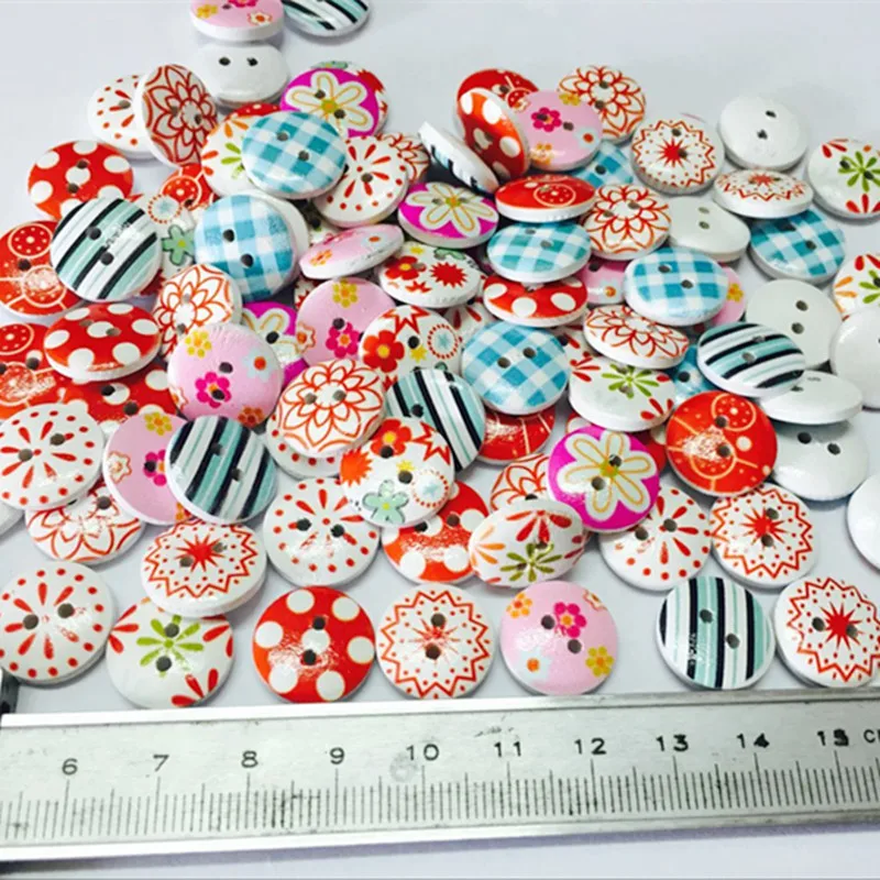 

100PCS Wooden Colored Painted button Mixed Shaped Unfinished Slices Hanging Ornament DIY Arts Crafts Christmas Decoration