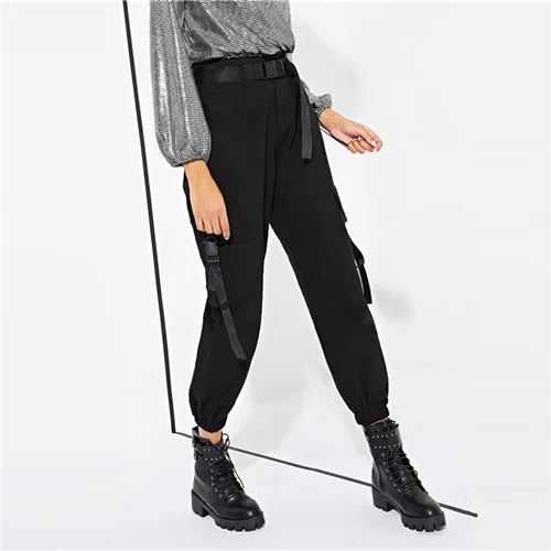 ROMWE Woman Black Crop Cargo Utility Pants With Slashes Fashion Belt High Waist Pockets Detail Pants Spring Casual Trousers - Цвет: Черный