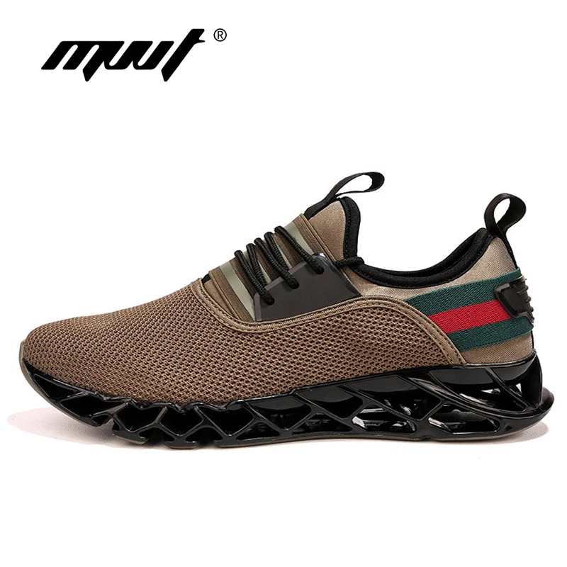 Summer New Breathable Men Running Shoes Cushioning Blade Sneakers Men Sport Shoes Traveling For Walking Shoes