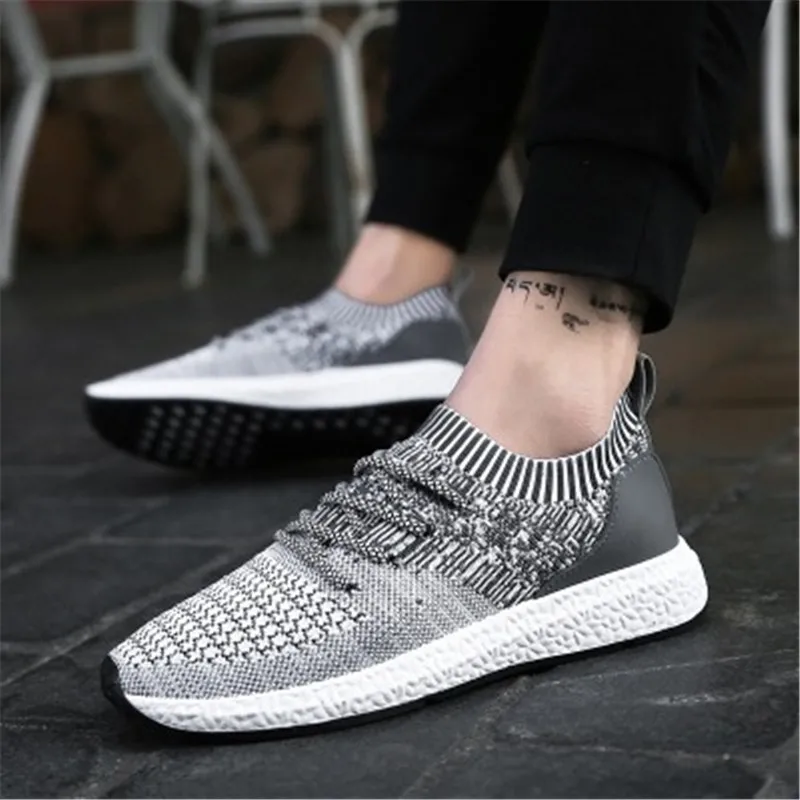 

KipeRann men's shoes men's sports shoes 2019 lightweight fashion outdoor jogging men's running shoes Zapatillas Hombre Deportiva