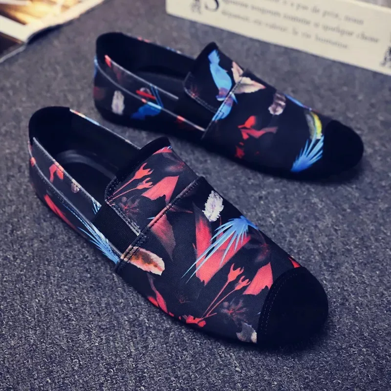 

Men's Driving Shoes 2018 Men Genuine Leather Loafers Shoes Fashion Handmade Soft Breathable Moccasins Flats Slipe On Shoes DA180