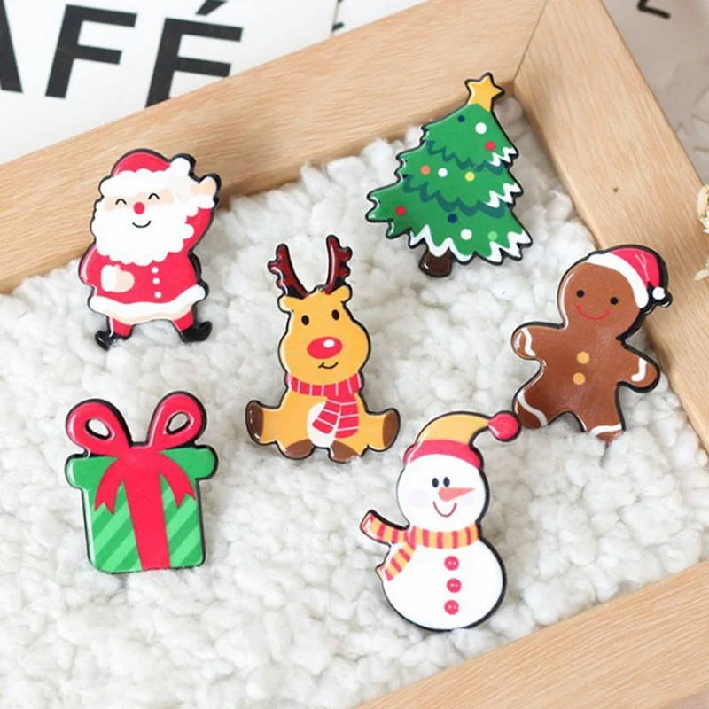 

New Christmas Gift Acrylic Badges Pin Brooches Santa Claus Snowman Elk Brooch Pin For Kids T Shirt Sweater Coat Scarf Hat Decor