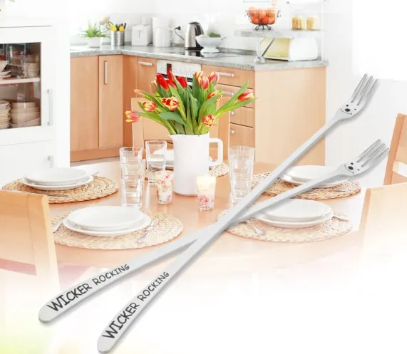 

1PC Stainless Steel material Heavy Long Handle Cake Dessert Fruit Fork Cartoon smile Face Tableware Flatware EKX 215