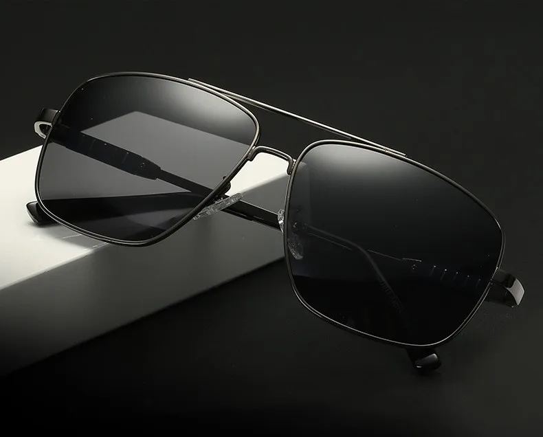 3632499877_2103982949