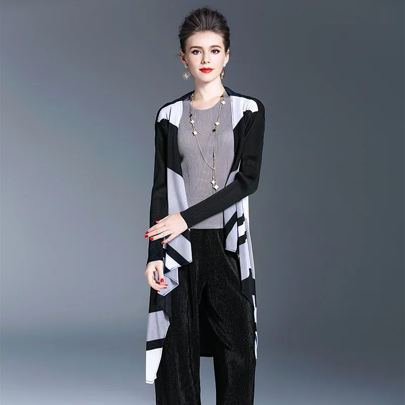 

Plus Size Trench Coat Spring Women Long Open Stitch Casual Spell Color Stripe Miyake Pleats Slim Fashion Irregular Cardigan Coat