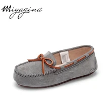 Модная женская обувь на плоской подошве; женская обувь из натуральной кожи; повседневные лоферы на плоской подошве; Мягкие Мокасины без застежки; женская обувь для вождения