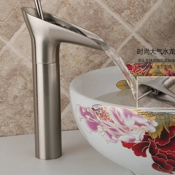 

Free shipping Chrome color antique bathroom faucet with single hole deck mounted bathroom basin sink faucets