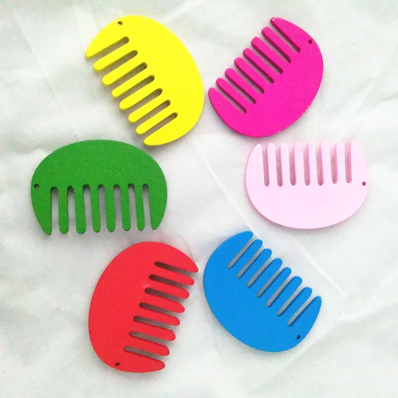 

12 pcs/lot New Mini Comb With Hole DIY Jewelry Accessories Wood Comb Mini Pendant For Toy For Children's Necklace Bracelet