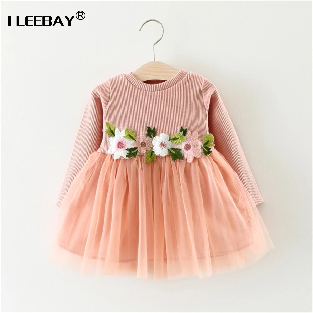 шикарные детские платья. платье для девочки. маленькие детские платья. самые красивые детские платья. маленькие детские платья.