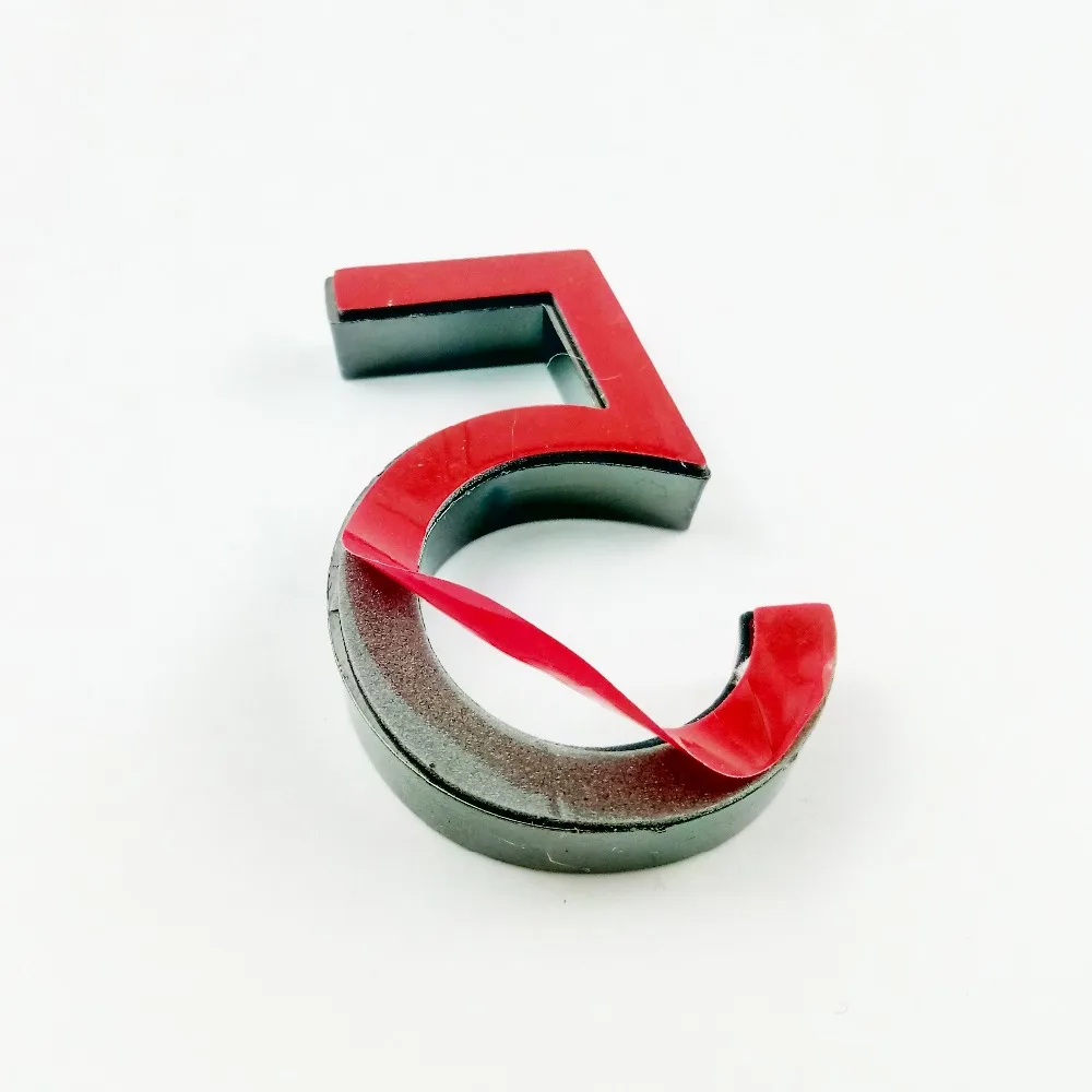  (4)
