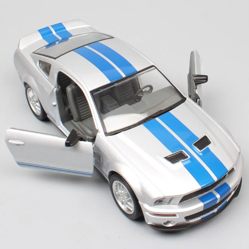 1/24 дорожный знак Ford Mustang Shelby GT 500 мышечные гоночные машины 2007 литые под давлением автомобили Весы Модель Миниатюрная игрушка для детей