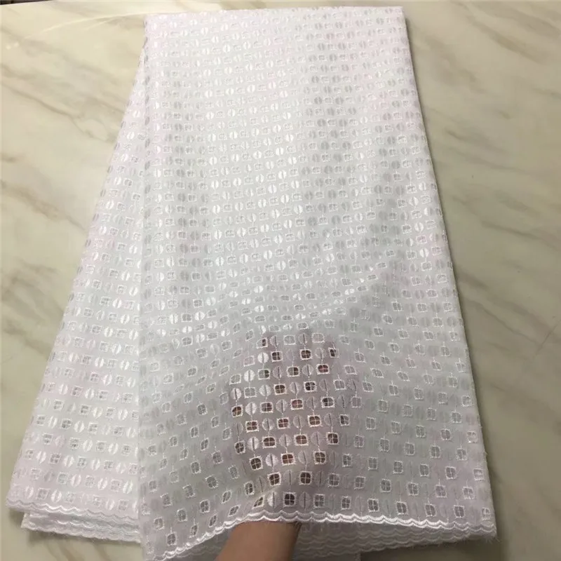 17706842899735277
