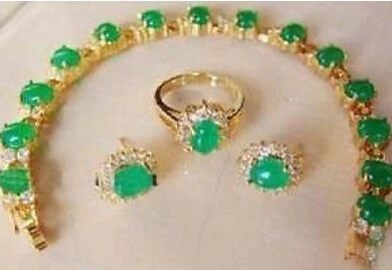 

Jewelry 001344 Beautiful green jade bracelet earring ring set