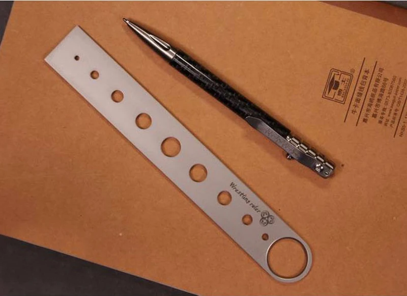 Liga de Titânio Centímetros de Medição da Régua de Metal Ferramenta de Auto-defesa Ferramenta de Bolso Portátil Governante Desenho Buraco Círculo Equipamento Edc 1 pc 15 9 Esporte e Lazer