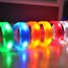 Мигающий светодиодный светящийся браслет звуковой голосовой активированный светящийся браслет клуб KTV Танцевальная вечеринка концертный грандиозный праздник светящиеся браслеты