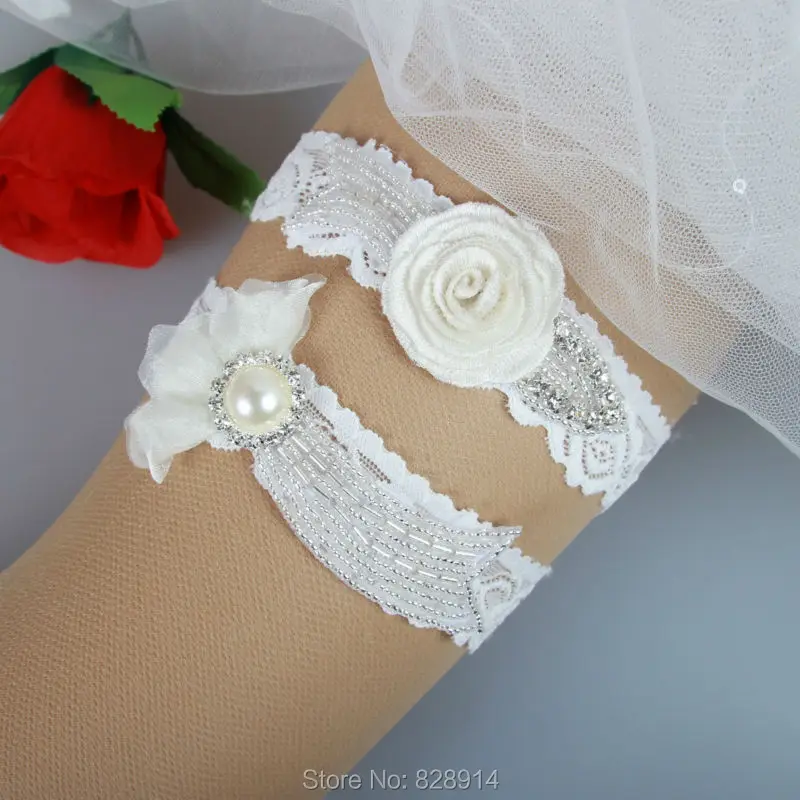 Vintage garter belt set Vintage garter belt set